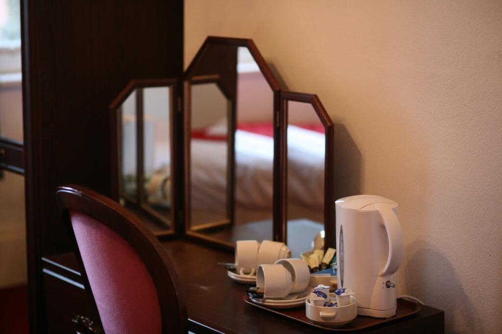 Highlands Hotel And Bar ヘイスティングス エクステリア 写真